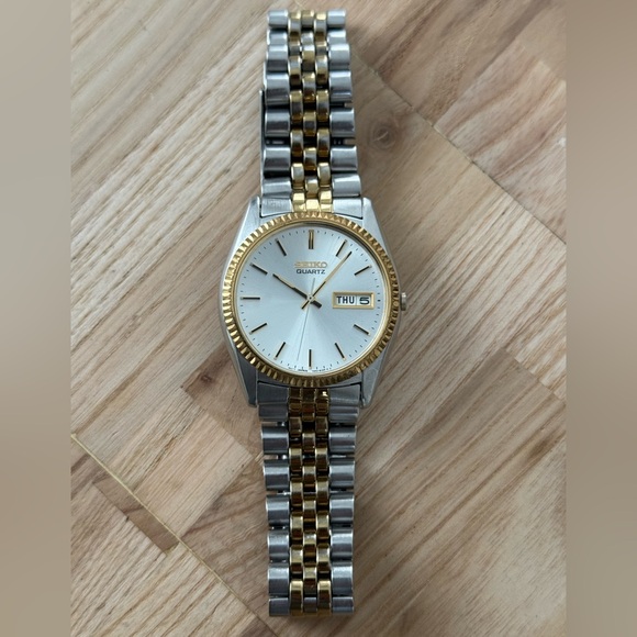 Seiko Presidential Vintage Men’s Watch Two-Tone Bracelet Case Stainless Dial - Picture 6 of 14